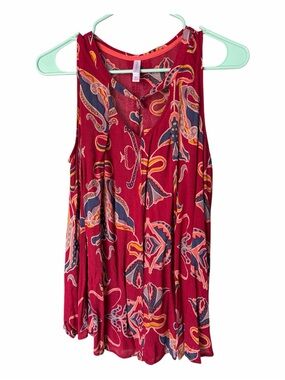Xhilaration Burgundy Paisley Print Sleeveless Tank
